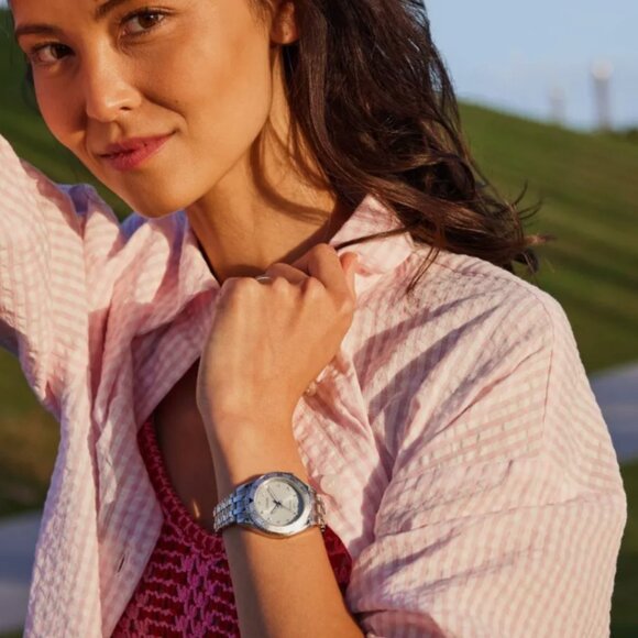 New! Citizen Blue Face Date Accent Watch
